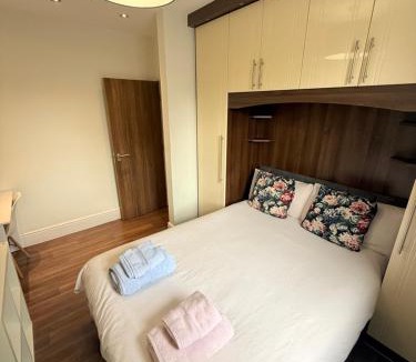 Addison House | London Westfield Bedroom