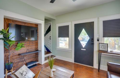 Willmore Apartment | Long Beach Vacation Rental Near Downtown and Beaches