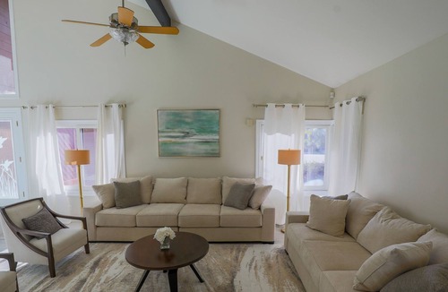 Fountain Valley House | Long Term Rental 4 beds 2.5 baths house with pool near Huntington beach