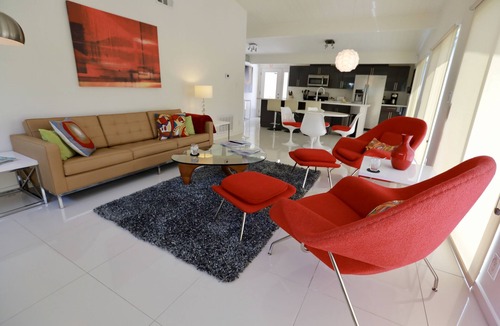 Racquet Club Estates House | Look to the West . on Via Miraleste!