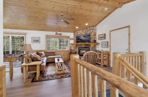Whispering Forest House | Lookout Lodge #2128 by Big Bear Vacations