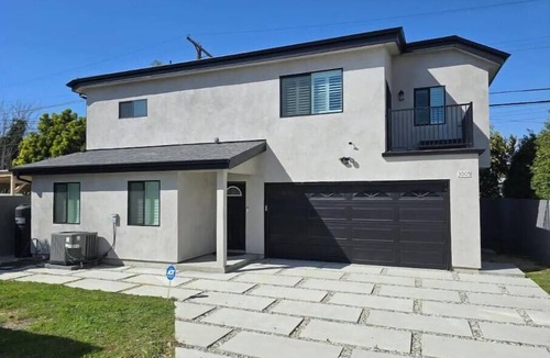 Park Mesa Heights House | Los Angeles Home 2 miles from SoFi Stadium