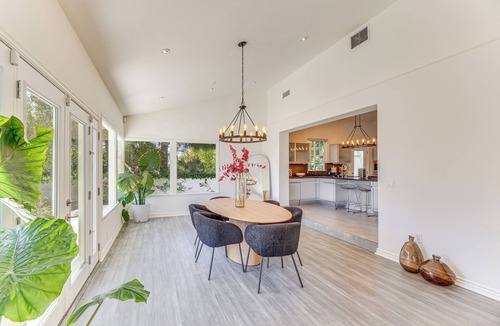 Bel Air House | Los Angeles Home w/Private Pool, Mtn & Lake View!