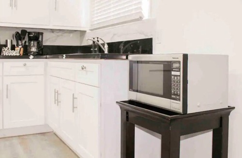 Monterey Park House | LOS ANGLES GEM- HEART OF MONTEREY PARK