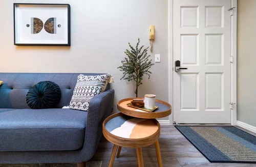 Civic Core Apartment | Lovely- 1 Bedroom rental in Downtown San Diego.
