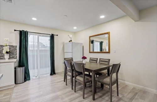 Cypress Apartment | Lovely 3-bedroom apartment within 15 minutes of Disneyland/Central OC