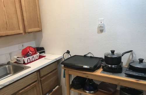 Silver Lake Apartment | Lovely all new garden studio in silverlake