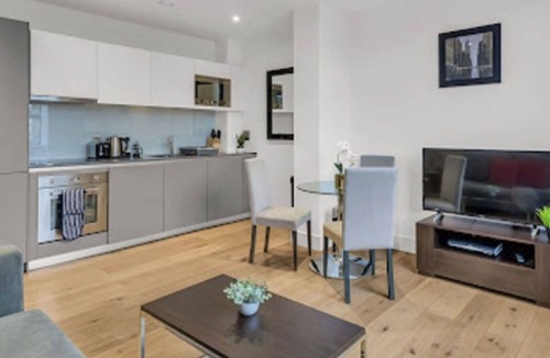 Camden Town Apartment | Lovely apartment for 4 people with WIFI and TV