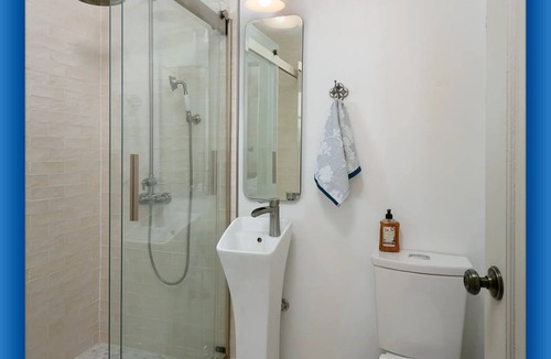 Westlake Apartment | Lovely Studio for 2! Near DTLA!