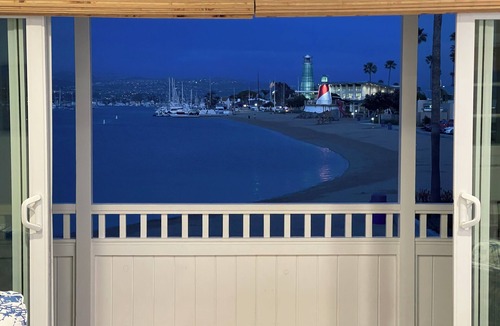 West Newport House | LUX Beachfront Casa de Balboa 229 w/AC - Best Loca