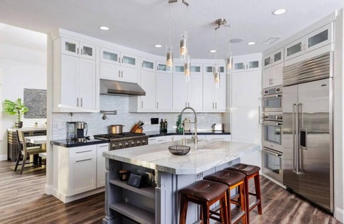 Mission Viejo House | Lux Mission Viejo Mid-Term Rental | 4-BR House in Canyon Crest, | Gated Lake View Office