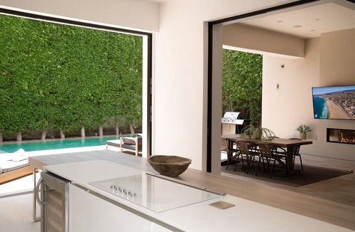 Beverly Grove House | Luxe Beverly Grove Villa Private Pool & Style