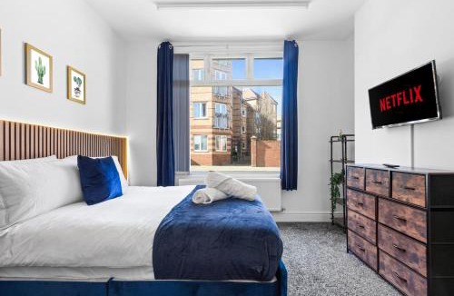 Birmingham City Centre Apartment | Luxe Comfort in Birminghams Jewellery Quarter