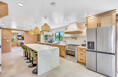 Norco House | Luxe Dream Retreat: USA Vacation Home!