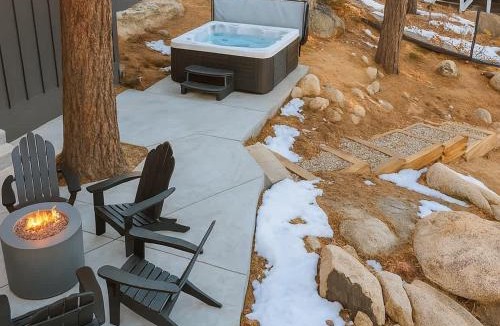 Boulder Bay House | Luxe Lakefront with Hot Tub, Fire Pit, Game Room, Boat Dock