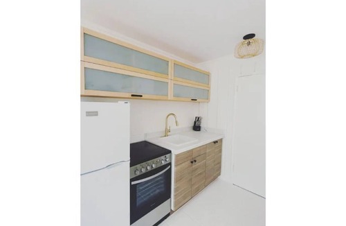 Forest Knolls Apartment | Luxe modern Lagunitas studio at Samuel P Taylor