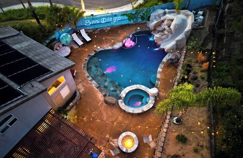 El Cajon House | Luxe Resort Style Home Stunning 8 Beds with Pool