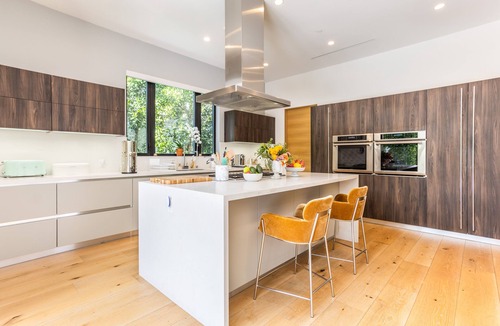 Melrose Villa | Luxe WeHo Villa, Walk to Melrose Ave, Pool + Hot Tub | North Vista by AvantStay