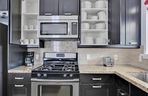 Westchester House | Luxe Westchester 4BR w/Backyard & W/D, near Shops & Bars, by Blueground