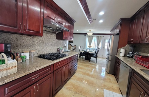 Fountain Valley House | Luxstay in Huntington Beach California.