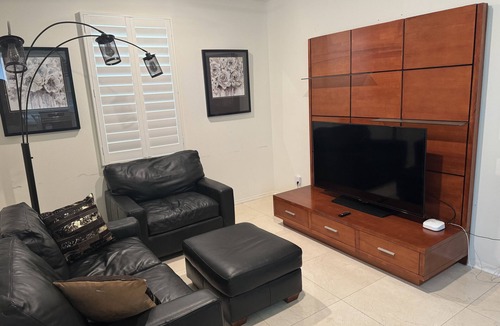 Sun City Apartment | Luxurious 1200+ sqft Retreat: Your Ultimate Getaway