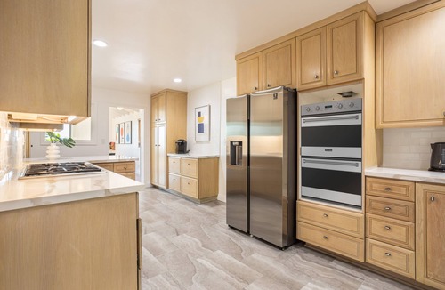 Whittier House | Luxurious LA County Home - Panoramic Views Pool Spa
