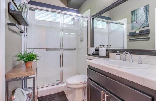 Rancho Bernardo House | Luxurious Lakeview Retreat at Lake Hodges, RB