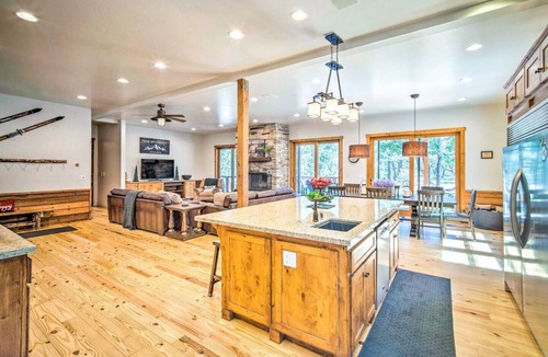 Upper Moonridge Cabin | Luxurious & Spacious < 3 miles to Ski Resort
