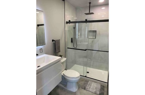 Downey Apartment | Luxurious Stay in L.A: Welcome to Downey
