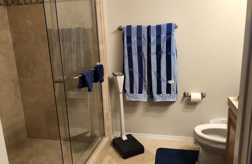 Torrance Condo | Luxury 2 Bdrm Condo in 55+ Secure Quiet Bldg