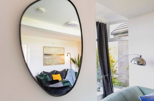 Blackburn House | Luxury 2BR House, Great for Families, Sleeps 4