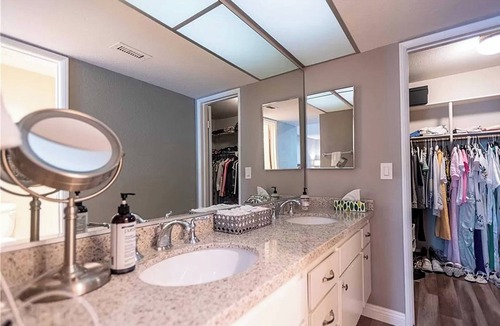 Warner Center Apartment | Luxury apartment in woodland hills