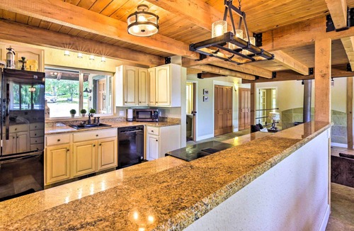 Auberry House | Luxury Auberry Retreat in Sierra National Forest