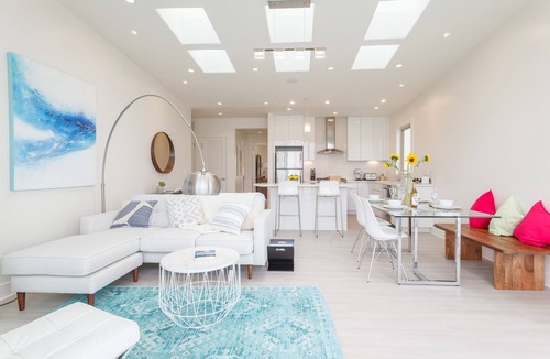 Sharp Park Condo | Luxury Beachfront Penthouse near SF (4)
