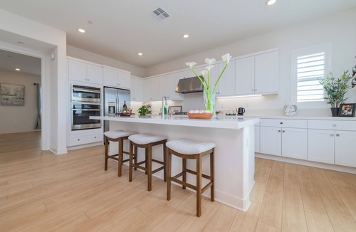 Irvine Condo | Luxury Condo 4 Bedrooms w/2 En-Suites WiFi,TV, Pool SPA in Irvine. Pet-Friendly!