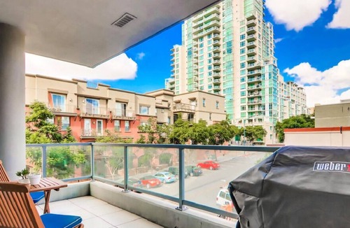 Cortez Hill Condo | Luxury condo at the top of Cortez Hill