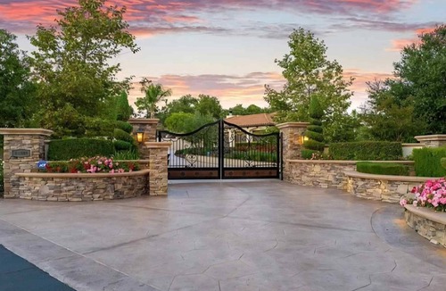 Murrieta House | Luxury Estate with Private Pool, close to Temecula Wine Country and Trails