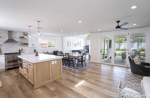 Costa Mesa House | Luxury Family-Friendly Home in Costa Mesa
