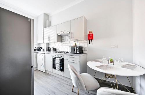 Waterloo Apartment | Luxury Flat in Central London!