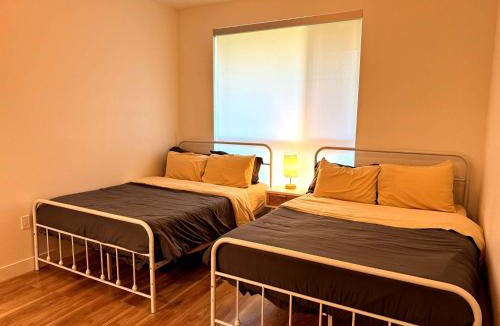 Lyon Street Apartment | Luxury Haven 10 Min From Disneyland With Pool & GYM