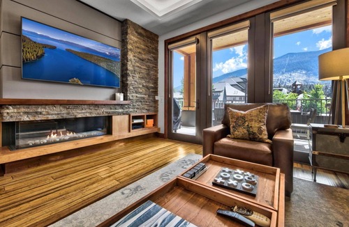 Lakeside Park Condo | Luxury Heavenly Condo, Games, Gondola Views from Patio, Beach Access, Pool and Hot Tub