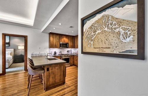 Lakeside Park Condo | Luxury Heavenly Condo, Games, Gondola Views from Patio, Beach Access, Pool and Hot Tub