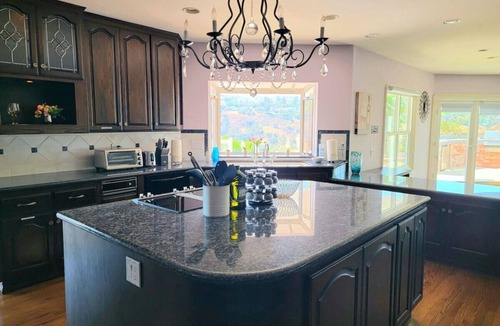 Anaheim Hills Villa | Luxury Hill Villa with Spectacular View