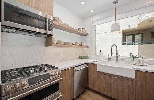 La Jolla Shores Condo | Luxury La Jolla Shores Home - Steps to Beach