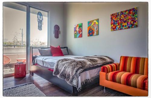 Los Angeles House | Luxury Living in West Hollywood Modern 3BR Home w Pool & Hot tub