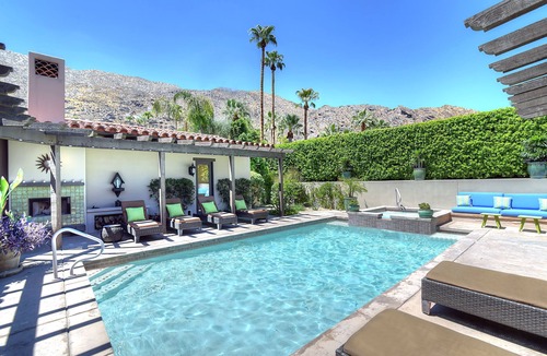 The Mesa House | LUXURY & LOCATION! 5005 sqft Home, Game Arcade, Walk to Top Dining Bars & Hiking