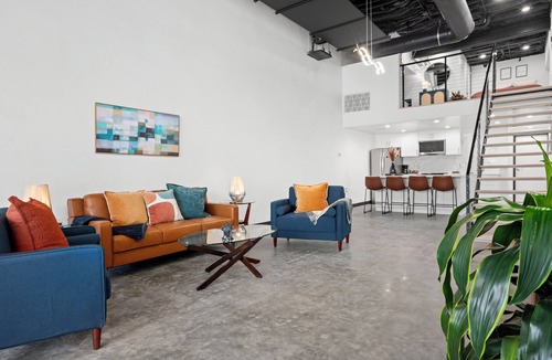 Cortez Hill Apartment | LUXURY Loft- Across the street from Balboa Park & Zoo, Little Italy & Petco Park