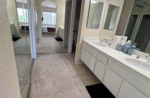Rancho Santa Margarita House | Luxury Mountain View Lodge in Suburbs of Orange County!