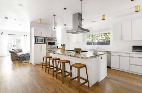 Beverly Grove House | Luxury Melrose District 3BR Retreat Pool Spa Gym