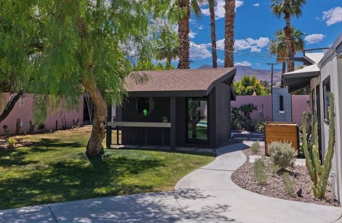 Indian Wells House | Luxury Mid-Century Modern Interior Designed Home + Pool. Exclusively Month+
